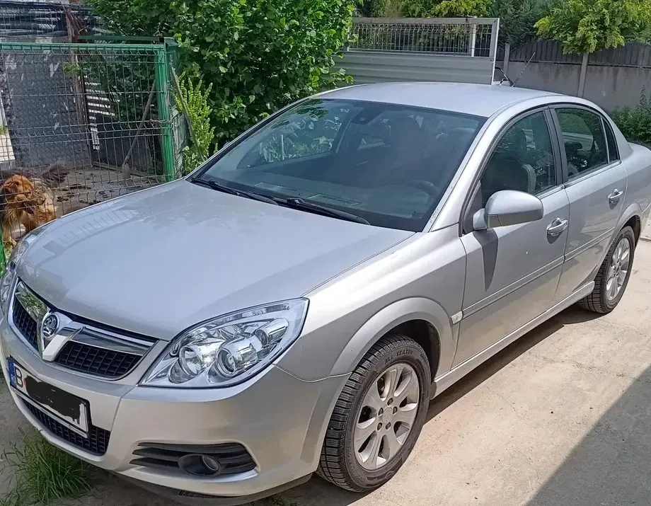 Opel Vectra 1.8 Elegance Easytronic — imagine 3
