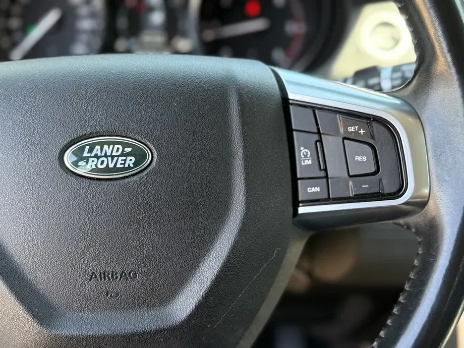 Land Rover Discovery Sport 2.0 l TD4 HSE — imagine 6