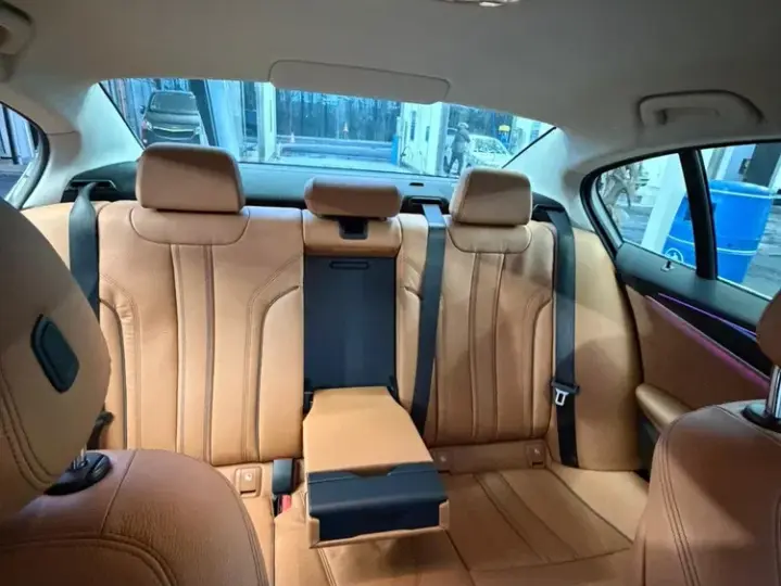 BMW Seria 5 G30/G31 [2017 - Prezent] 520e Aut.