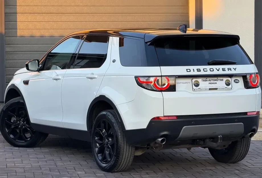 Land Rover Discovery Sport 2.0 l TD4 HSE Aut. — imagine 4