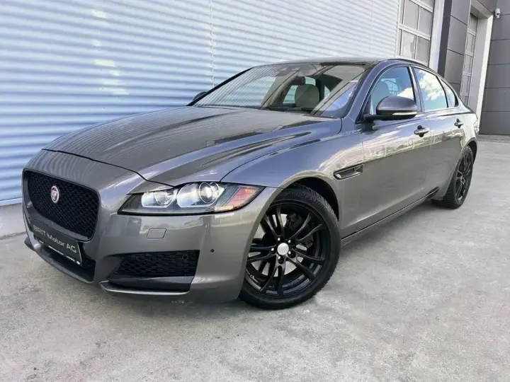 Jaguar XF 35t Prestige