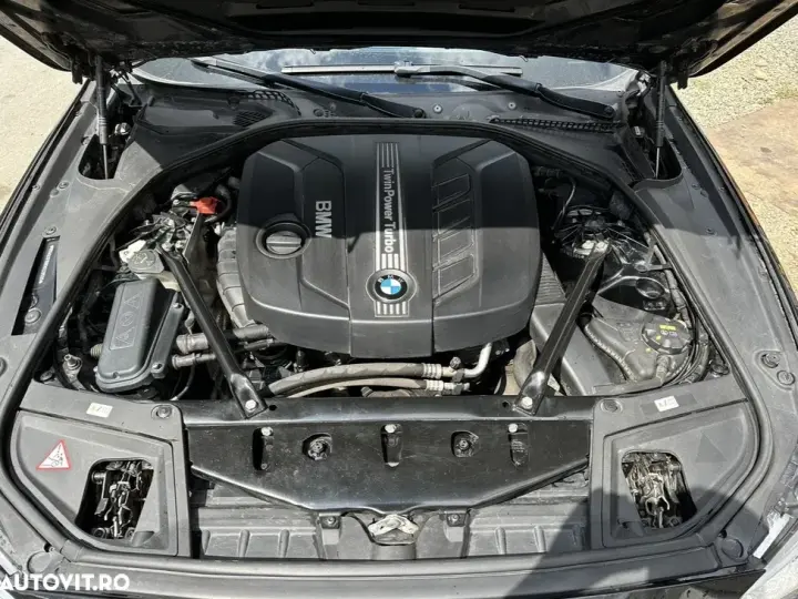 BMW Seria 5 F10/F11/F07 [2010 - 2017] 525d xDrive AT