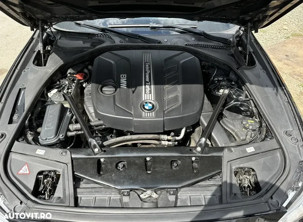 BMW Seria 5 F10/F11/F07 [2010 - 2017] 525d xDrive AT — imagine 6