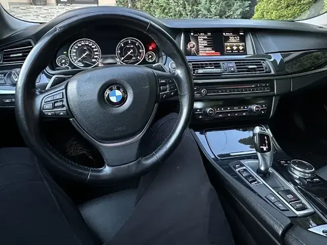 BMW Seria 5 F10/F11/F07 [2010 - 2017] 525d xDrive AT