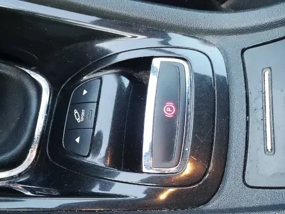 Citroën C5 II 2.0 HDI BVM6 H3+ Exclusive