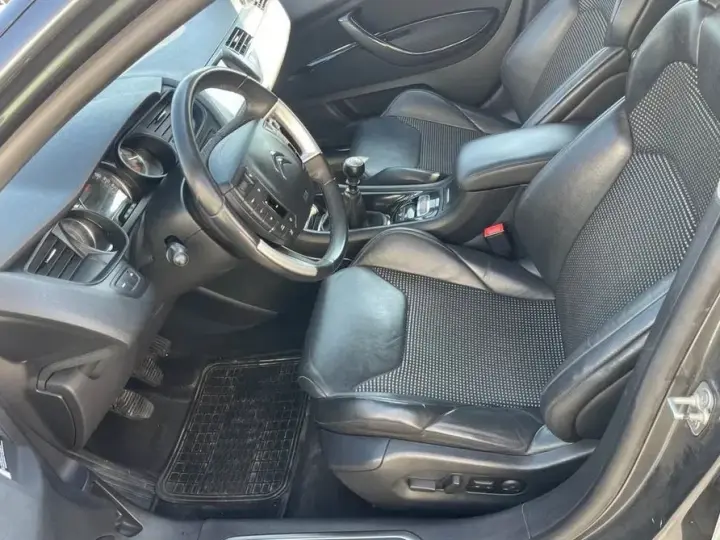 Citroën C5 II 2.0 HDI BVM6 H3+ Exclusive