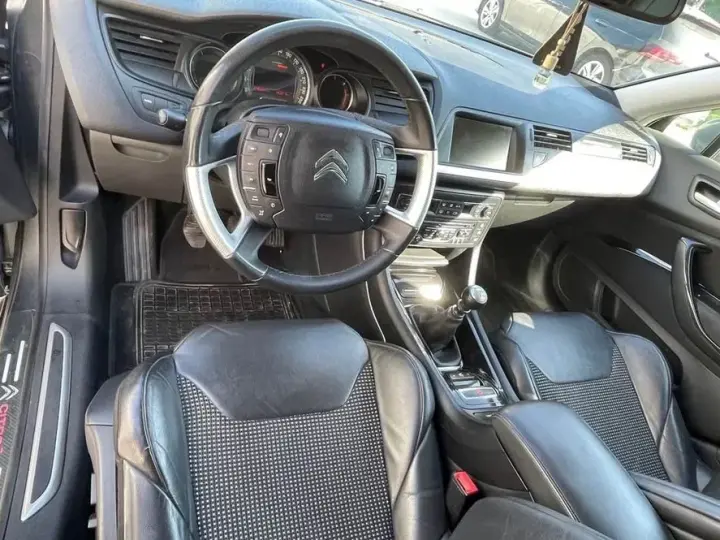 Citroën C5 II 2.0 HDI BVM6 H3+ Exclusive