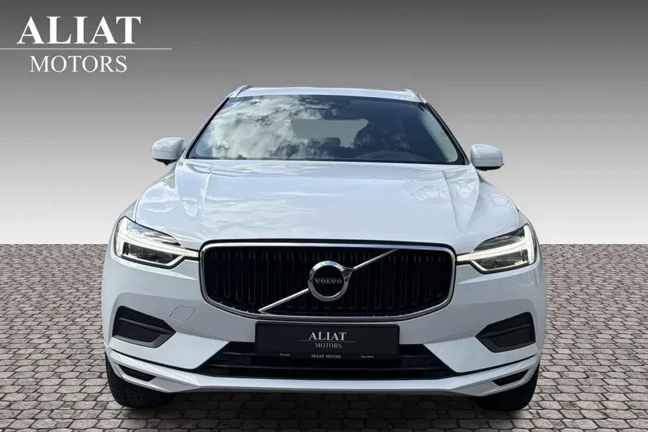 Volvo XC 60 B4 MHEV AT8 AWD Momentum Pro — imagine 3