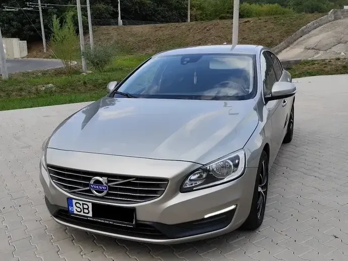Volvo S60 II D2 Basic