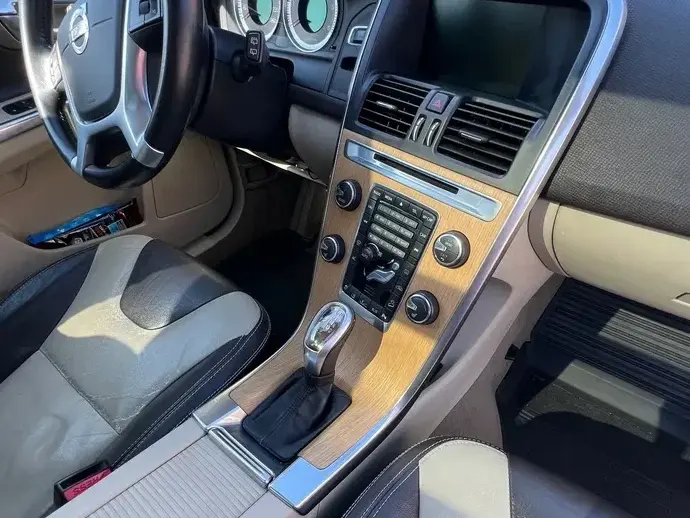 Volvo XC 60 I
