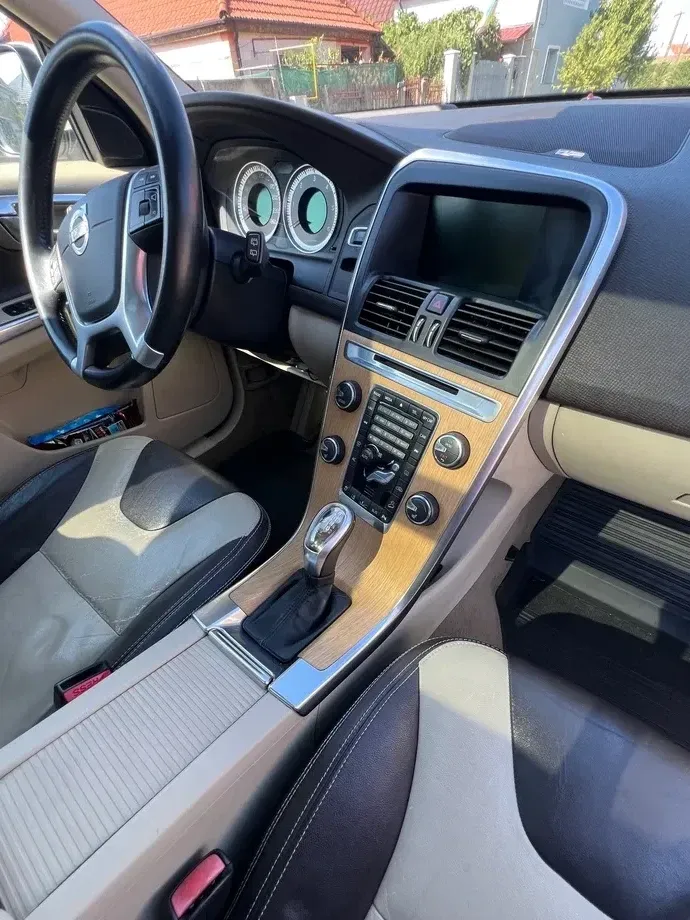 Volvo XC 60 I — imagine 4