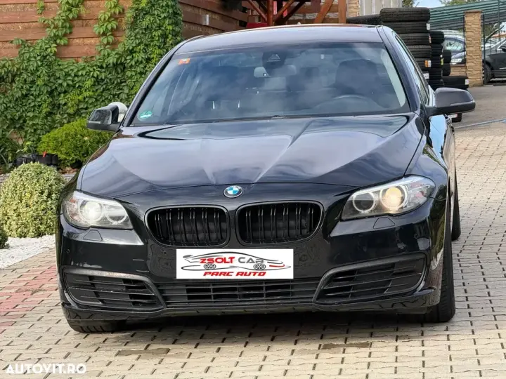 BMW Seria 5 F10/F11/F07 [2010 - 2017] 525d Luxury Line