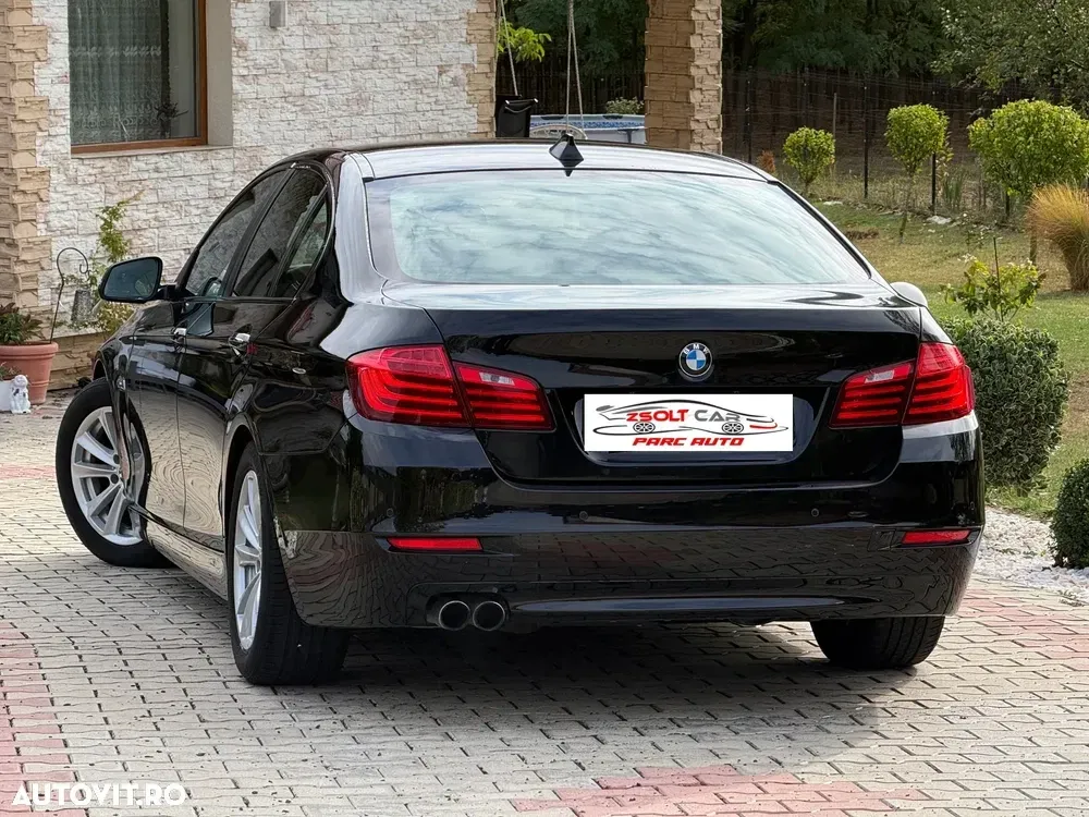 BMW Seria 5 F10/F11/F07 [2010 - 2017] 525d Luxury Line — imagine 4