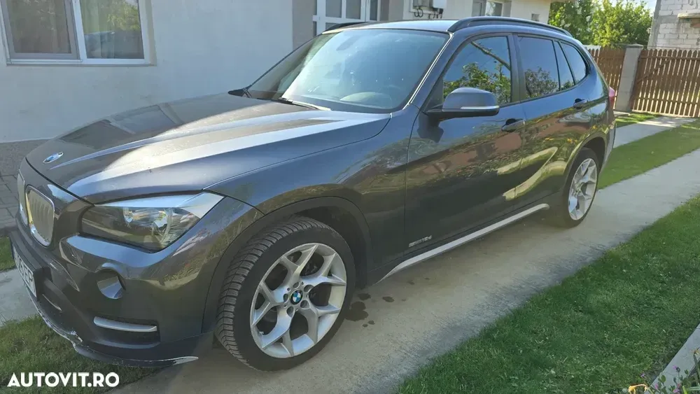 BMW X1 sDrive18d — imagine 5