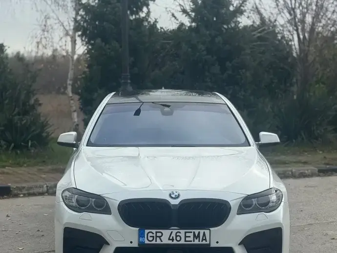 BMW Seria 5 F10/F11/F07 [2010 - 2017] 530d Aut. Luxury Line