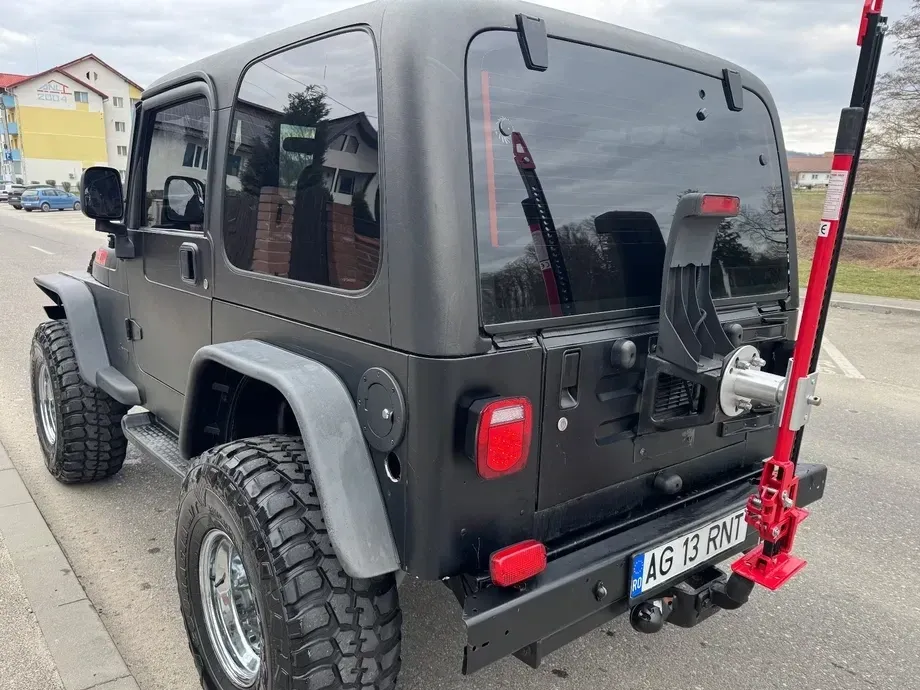 Jeep Wrangler 2.4 Sport — imagine 2