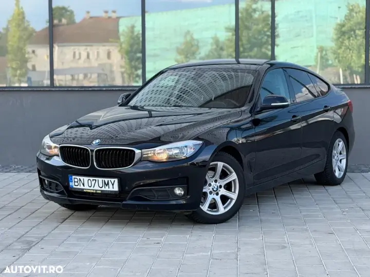 BMW Seria 3 318d Aut. Modern Line