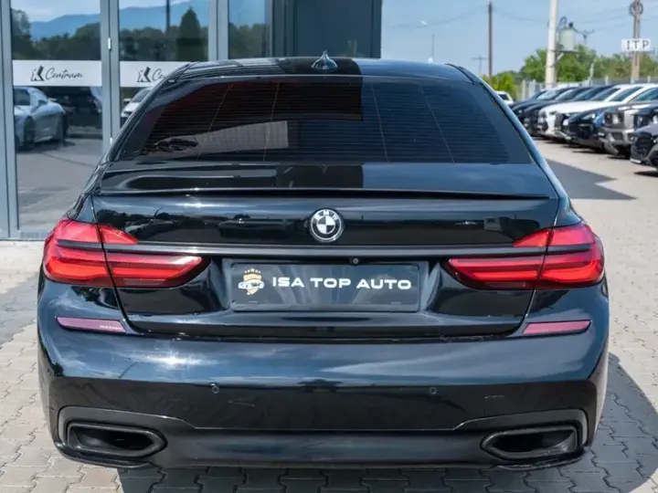 BMW Seria 7 G11/G12 740d xDrive