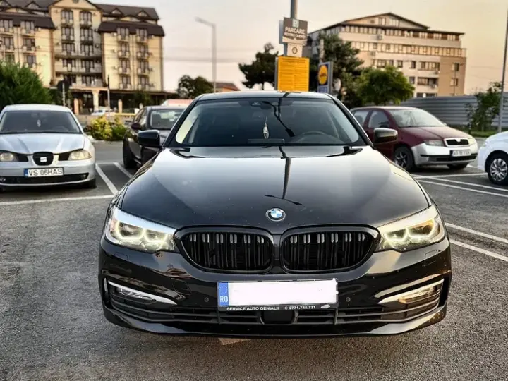 BMW Seria 5 G30/G31 [2017 - Prezent] 520d AT