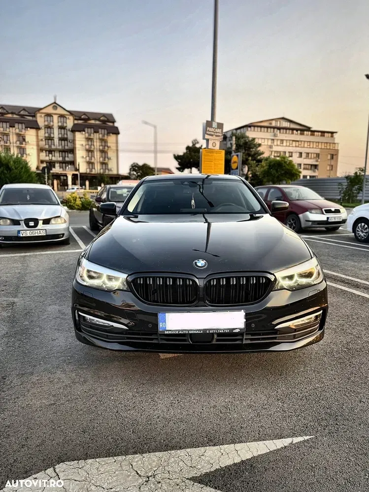 BMW Seria 5 G30/G31 [2017 - Prezent] 520d AT — imagine 4