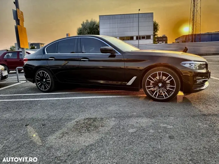 BMW Seria 5 G30/G31 [2017 - Prezent] 520d AT