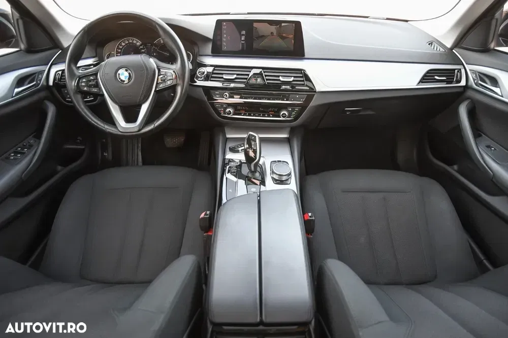 BMW Seria 5 G30/G31 [2017 - Prezent] 520d AT — imagine 5