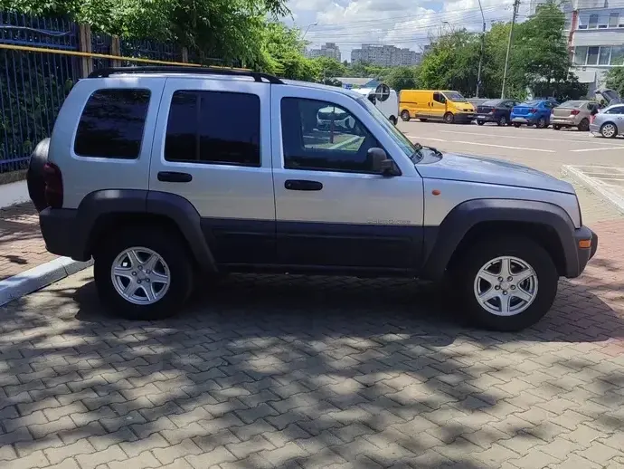 Jeep Cherokee