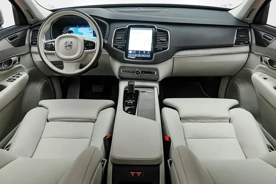 Volvo XC 90 II B5 D AWD Plus Bright — imagine 2