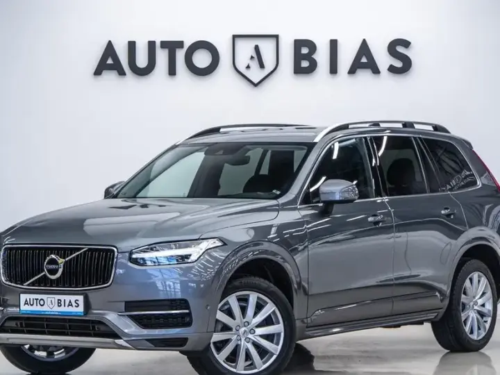 Volvo XC 90 II D5 AWD Momentum