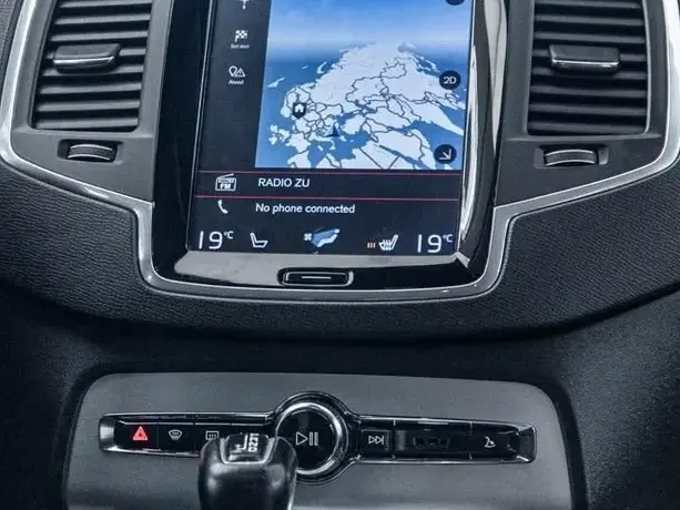 Volvo XC 90 II D5 AWD Momentum