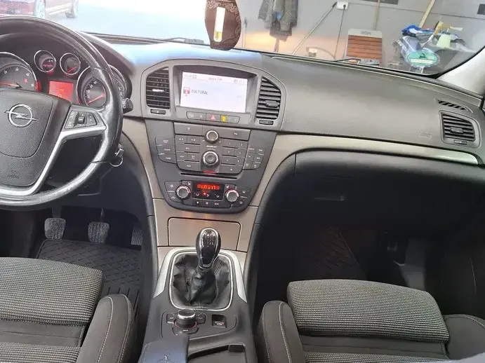 Opel Insignia A 2.0 CDTI Sport