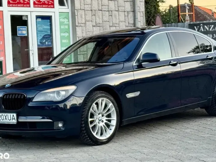 BMW Seria 7 740d