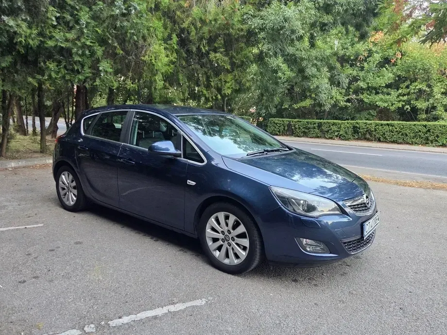 Opel Astra J 1.7 CDTI Cosmo — imagine 5