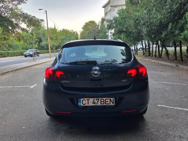 Opel Astra J 1.7 CDTI Cosmo