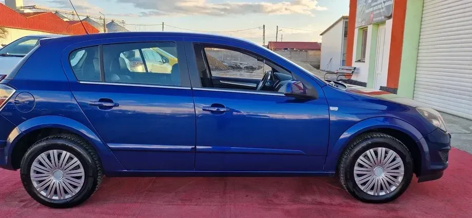Opel Astra H 1.6 Essentia — imagine 3