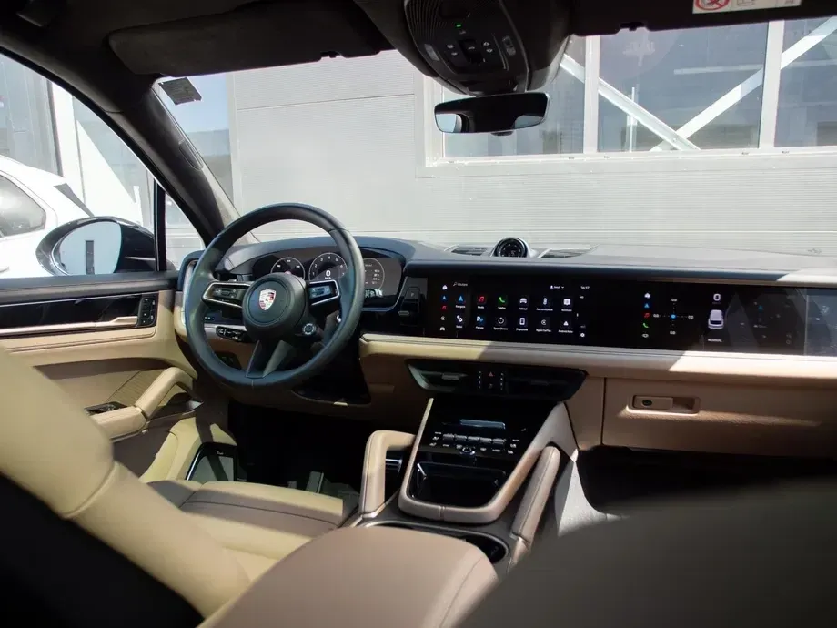 Porsche Cayenne — imagine 5