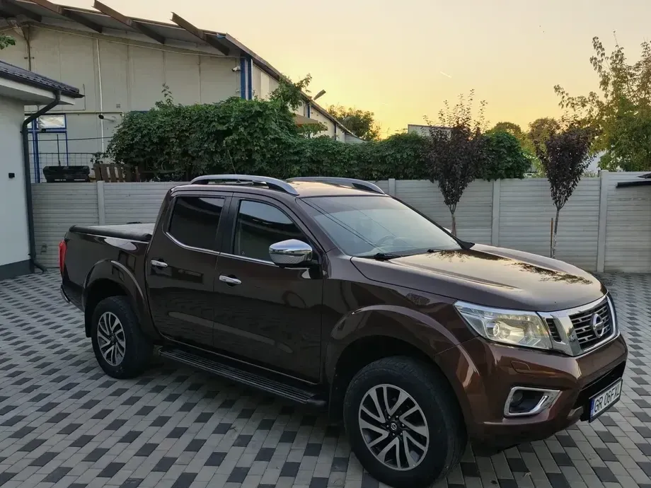 Nissan Navara III Bi Turbo Double Cab Tekna Aut. — imagine 2