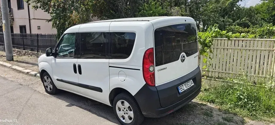 Opel Combo L1H1 CV Combi Sarcina utila marita — imagine 4