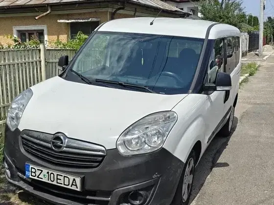 Opel Combo L1H1 CV Combi Sarcina utila marita