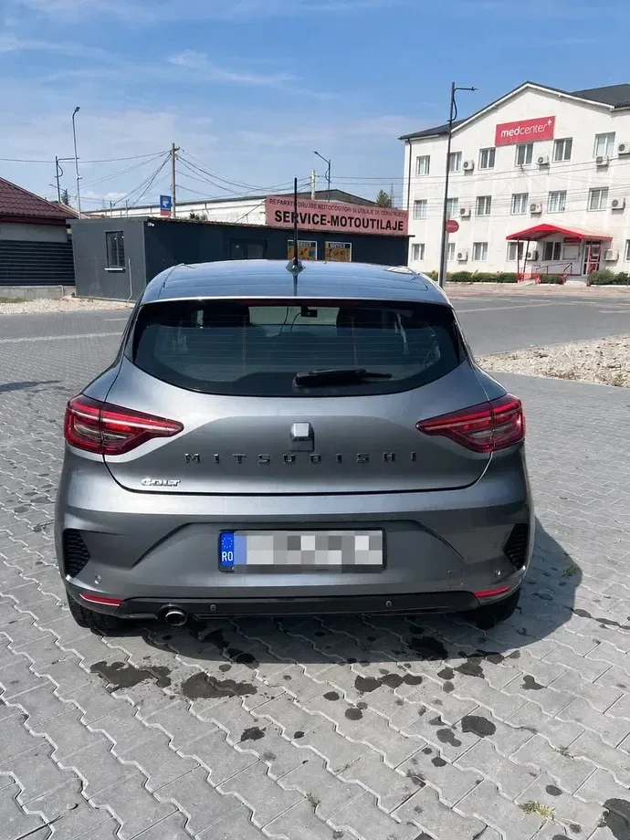 Mitsubishi Colt — imagine 2