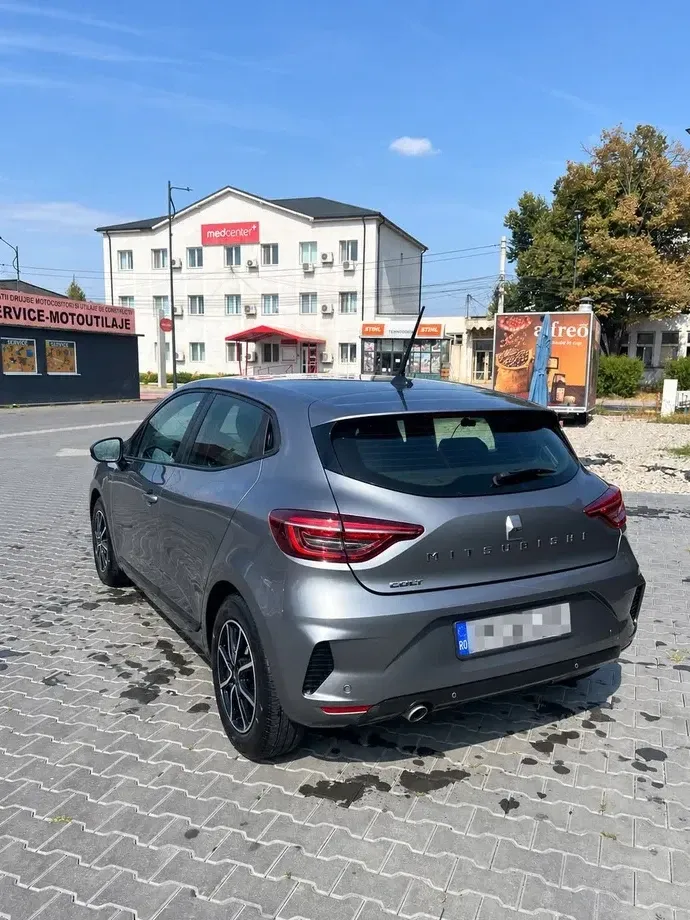 Mitsubishi Colt — imagine 3