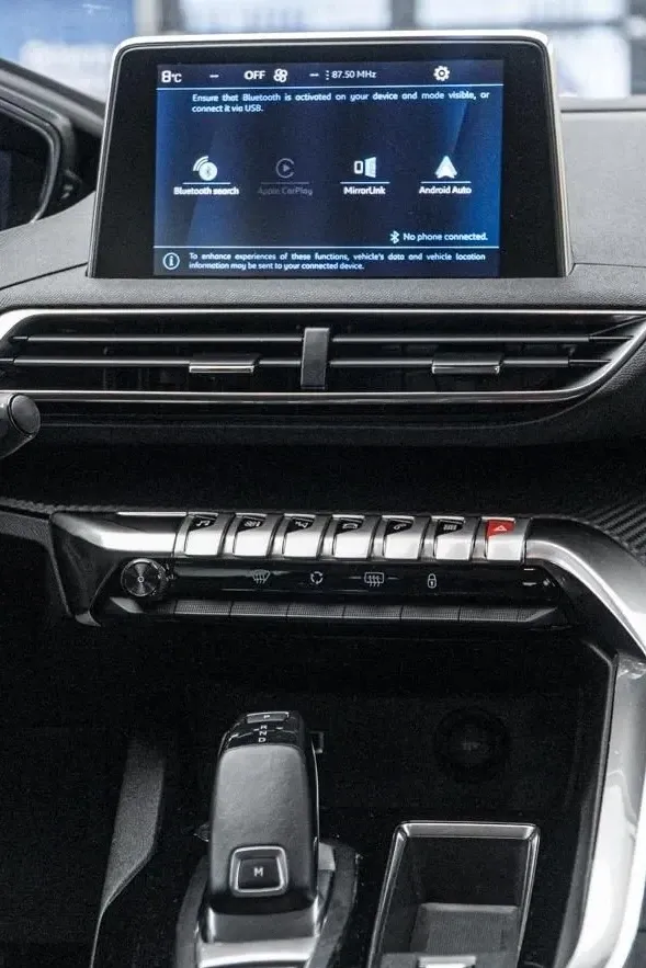 Peugeot 3008 1.2 PureTech 130 EAT8 Allure Pack — imagine 4