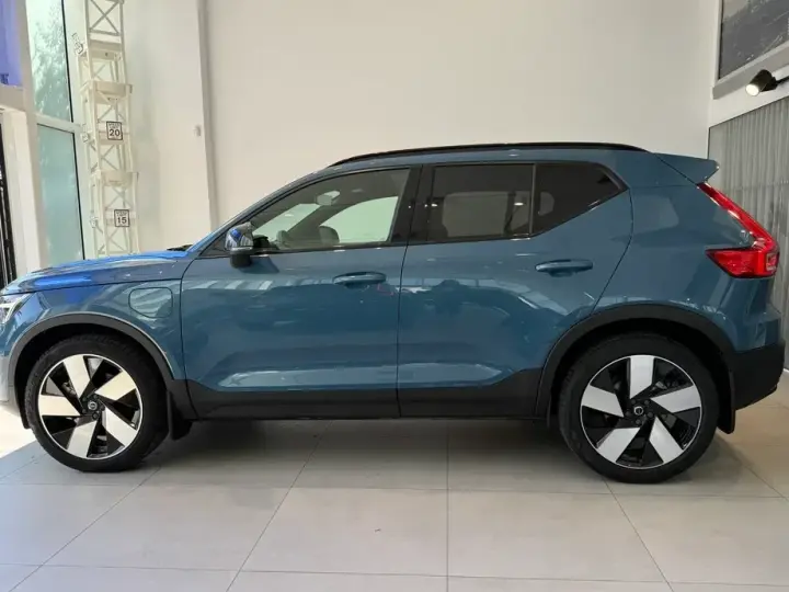Volvo XC 40 Recharge T5 Twin Engine AT7 R-Design