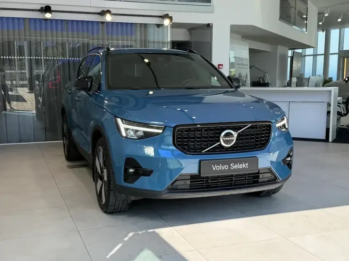 Volvo XC 40 Recharge T5 Twin Engine AT7 R-Design