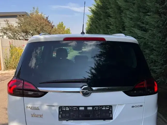 Opel Zafira C [2011 - Prezent 1.4 Start/Stop Cosmo