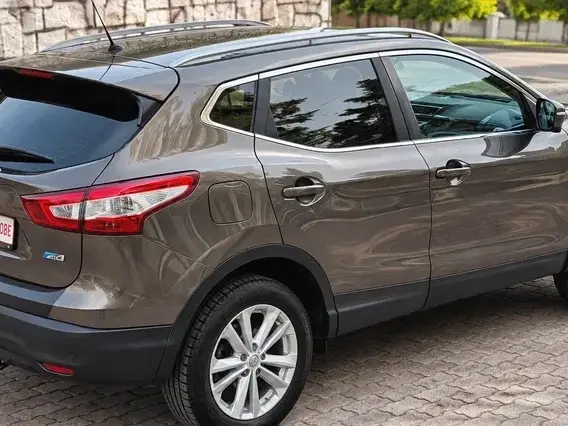Nissan Qashqai II 1.5 DCI TEKNA+