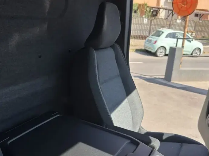Nissan Interstar
