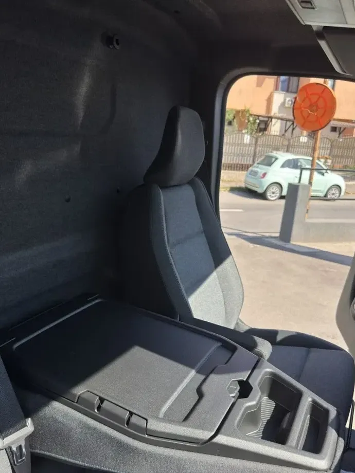 Nissan Interstar — imagine 6