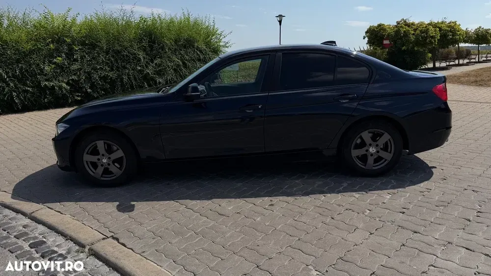 BMW Seria 3 F30/F31/F34 [2011 - 2019] 320d — imagine 4