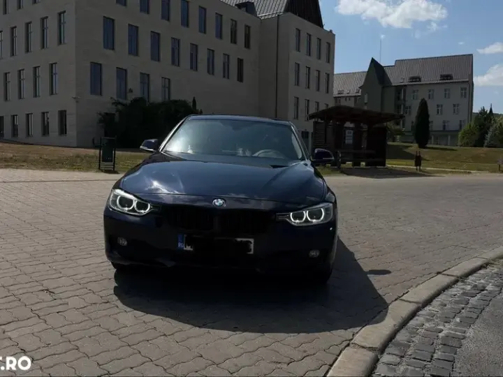 BMW Seria 3 F30/F31/F34 [2011 - 2019] 320d